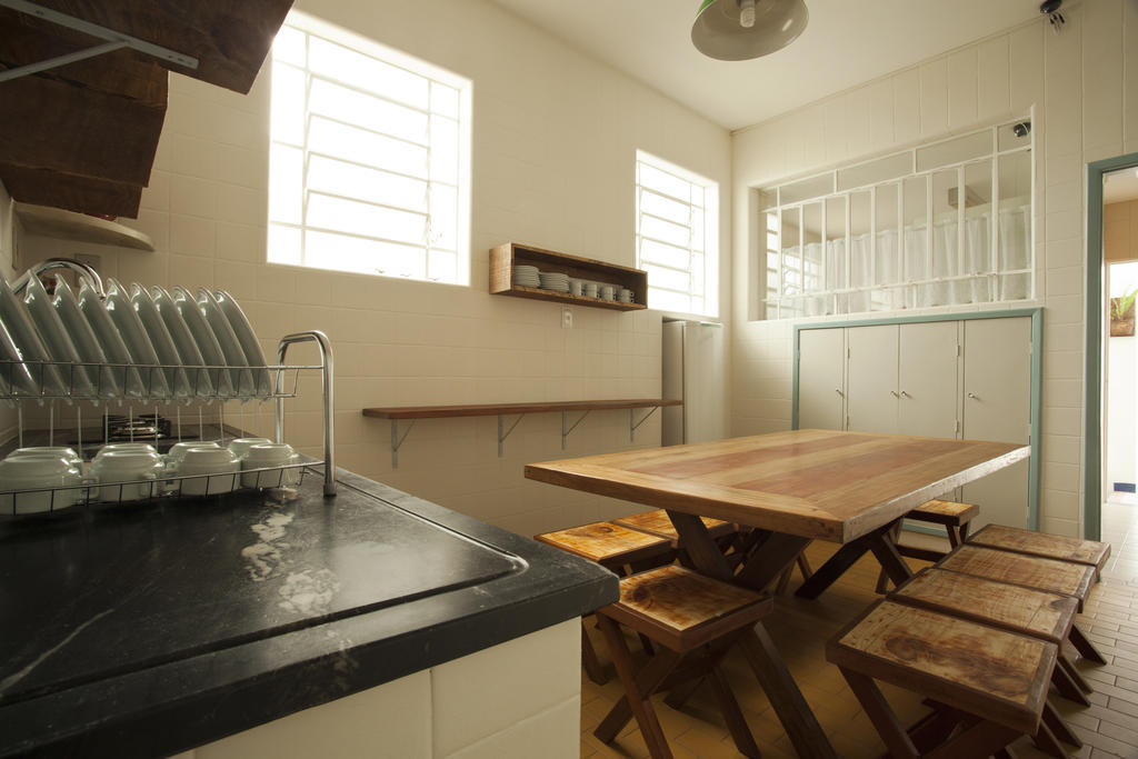 Trem Azul Hostel Белу-Оризонти Экстерьер фото